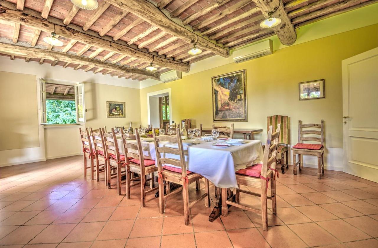 Lucca Cycling Holidays Il Tiglio Экстерьер фото